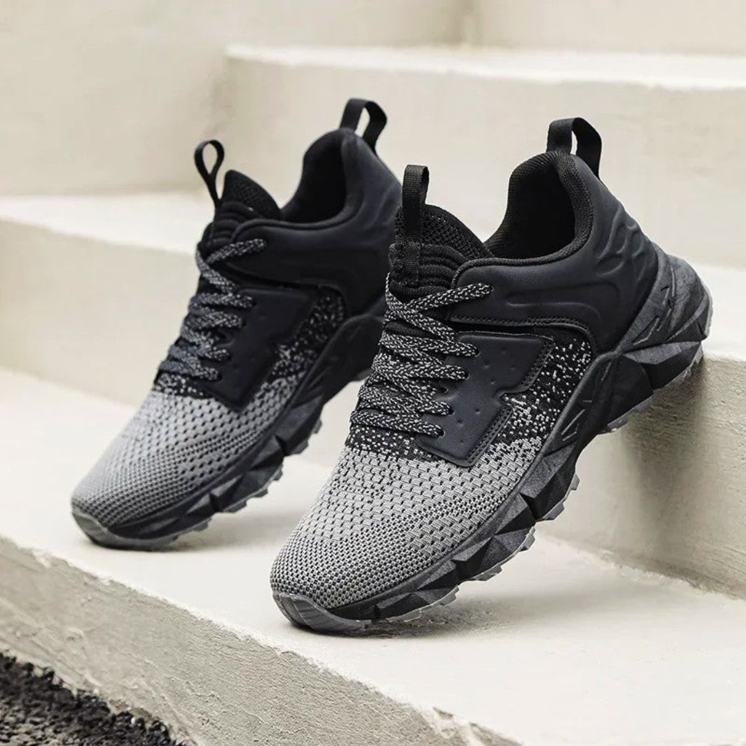 Axel Suede Sneakers