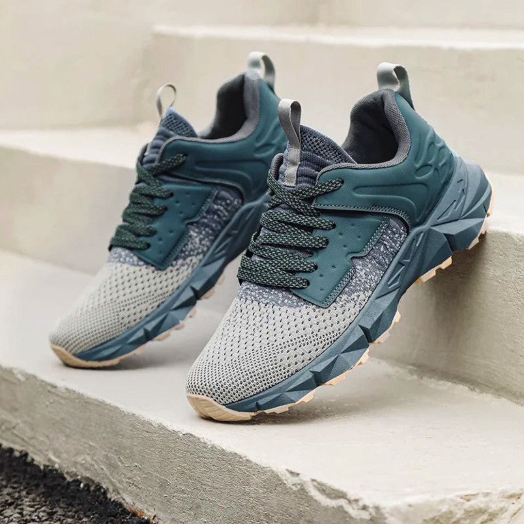 Axel Suede Sneakers